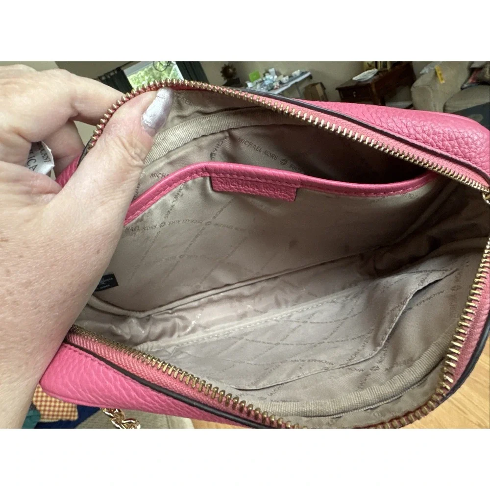 Michael Kors Berry‎ Pink Pebbled Leather Jet Set Large EW Crossbody